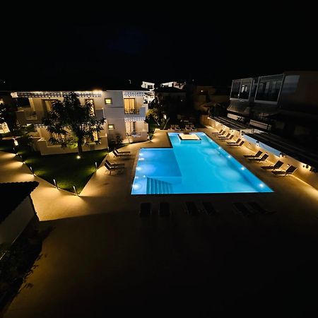 Studio Nikiti Beach Exterior photo